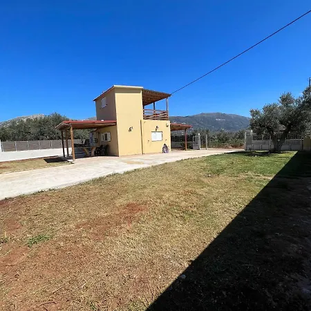 Villa Elena νεαπολη βοιών *