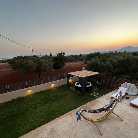 Elena νεαπολη βοιών Villa