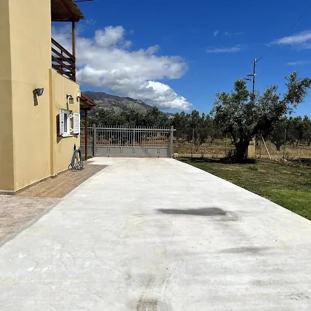 Villa Elena νεαπολη βοιων Agii Apostoli (Monemvasia)