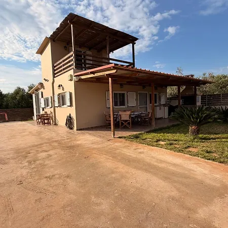 Villa Elena νεαπολη βοιων
