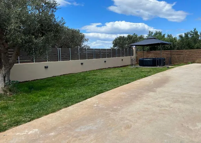 ヴィラ Elena νεαπολη βοιων