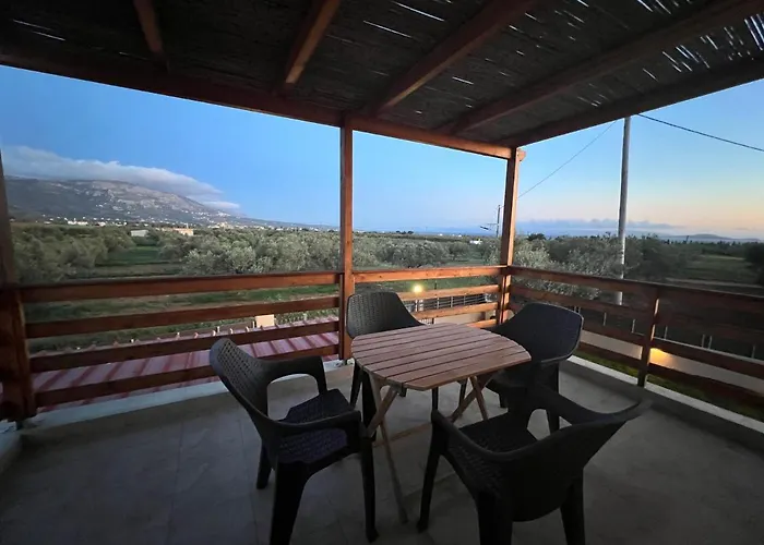 Elena νεαπολη βοιων ヴィラ