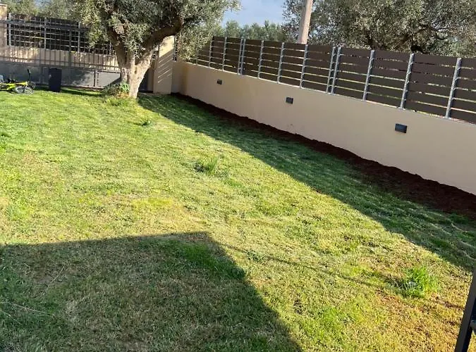 Elena νεαπολη βοιων ヴィラ Agii Apostoli (Monemvasia)