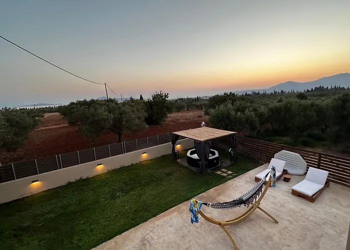 Elena νεαπολη βοιων ヴィラ