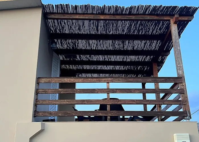 Elena νεαπολη βοιων