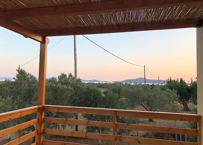 Elena νεαπολη βοιων Villa *
