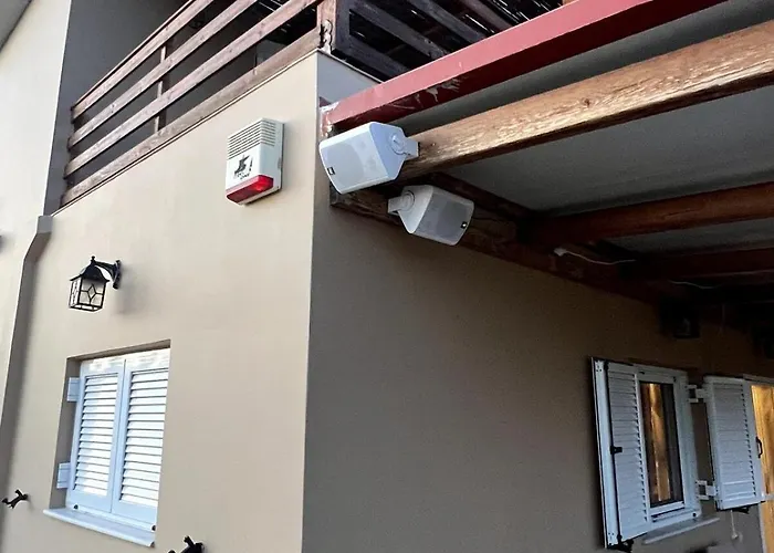 Elena νεαπολη βοιων * Agii Apostoli (Monemvasia)